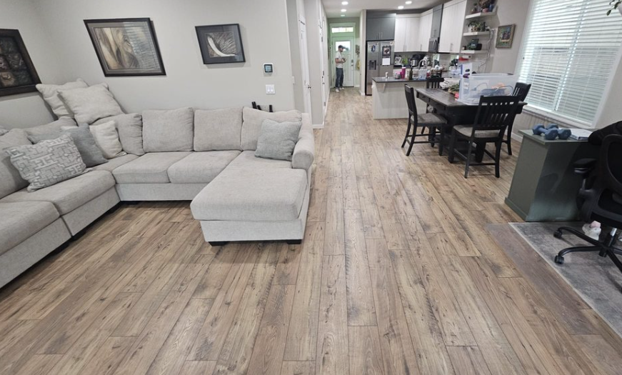 Open concept LVP